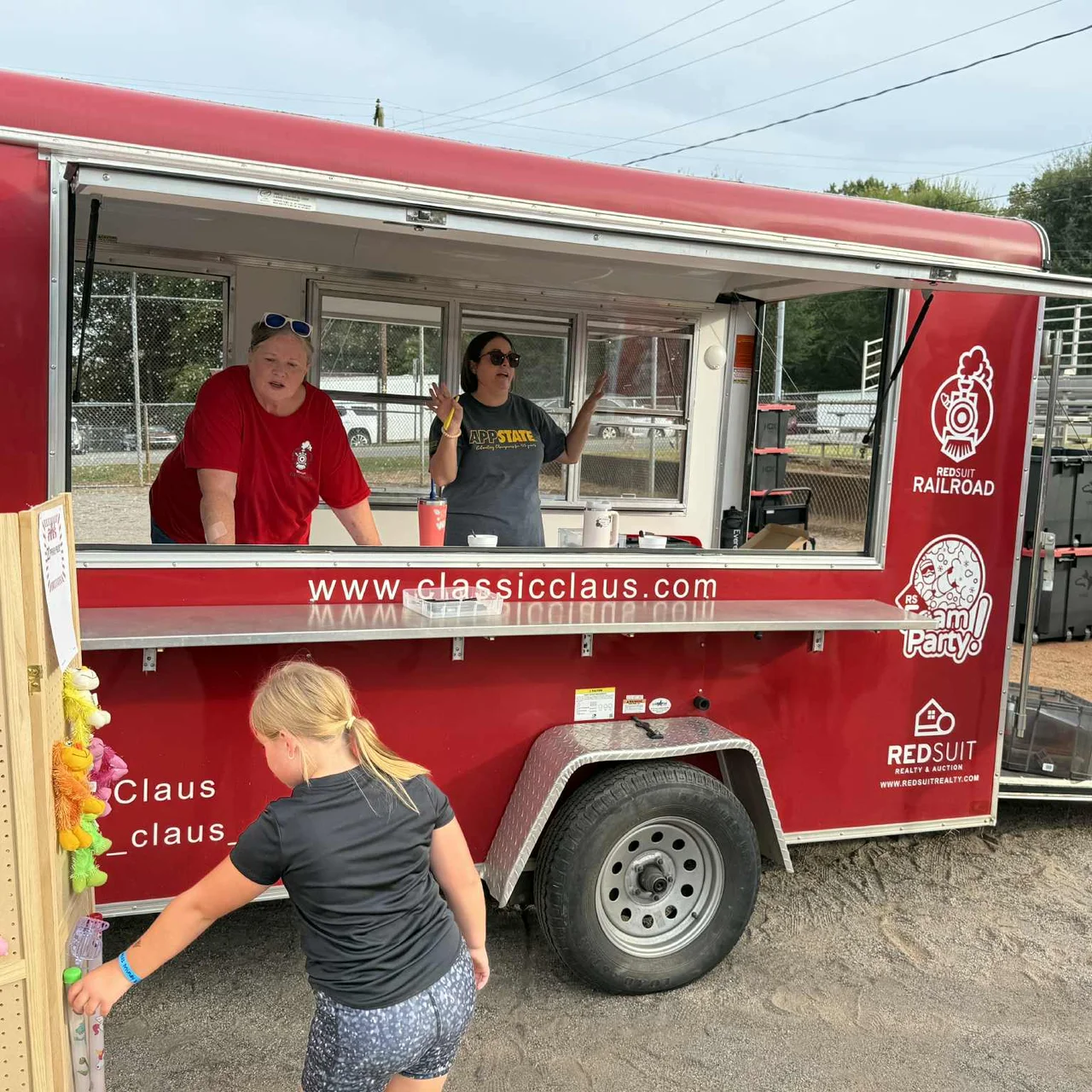 567ceece-49f1-4b4c-9605-71460041c346 (1)