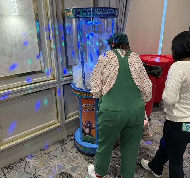 c4d4ac13-97a0-42dd-96a0-bd2b145b4c01