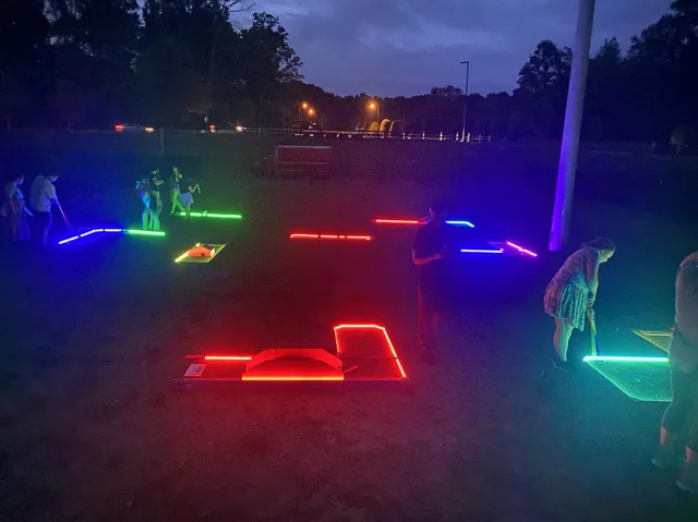 led golf 8